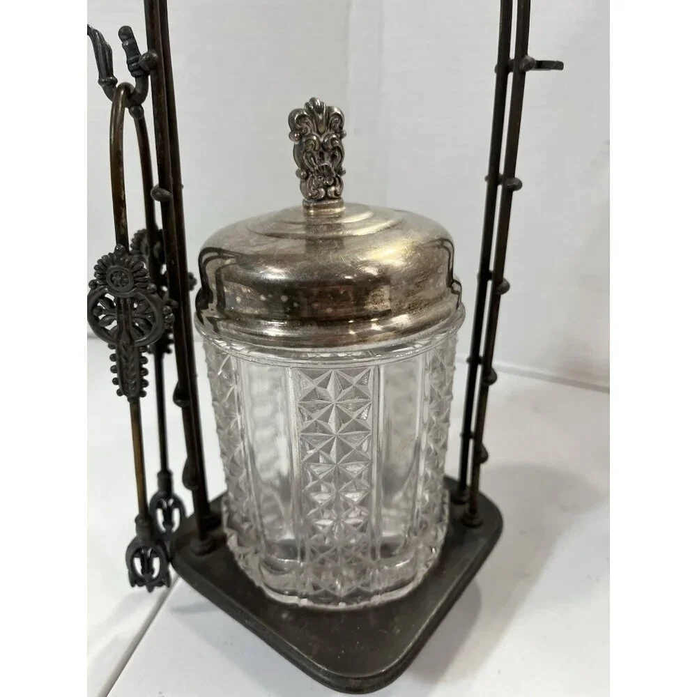 Meridan Silver Plate Co Quadrupleplate Victorian Glass Pickle Castor Jar & Tongs